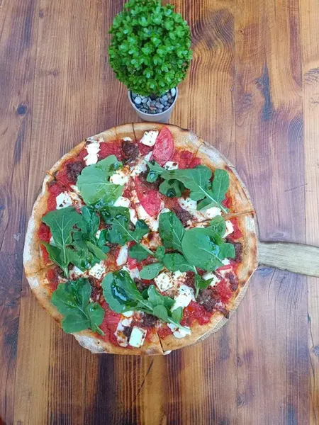 Bella Pi̇zza - Photo 3
