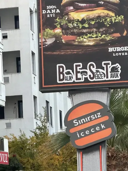 B.E.S.T. City Burger - Photo 7