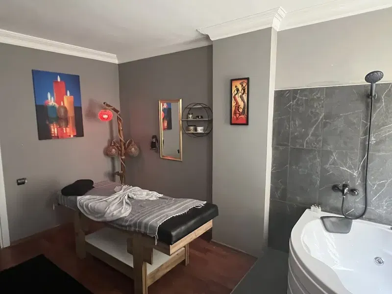 Best Spa Center - Photo 1