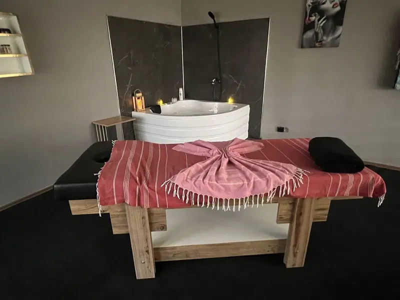 Best Spa Center - Photo 3