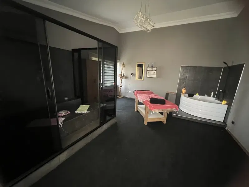 Best Spa Center - Photo 5