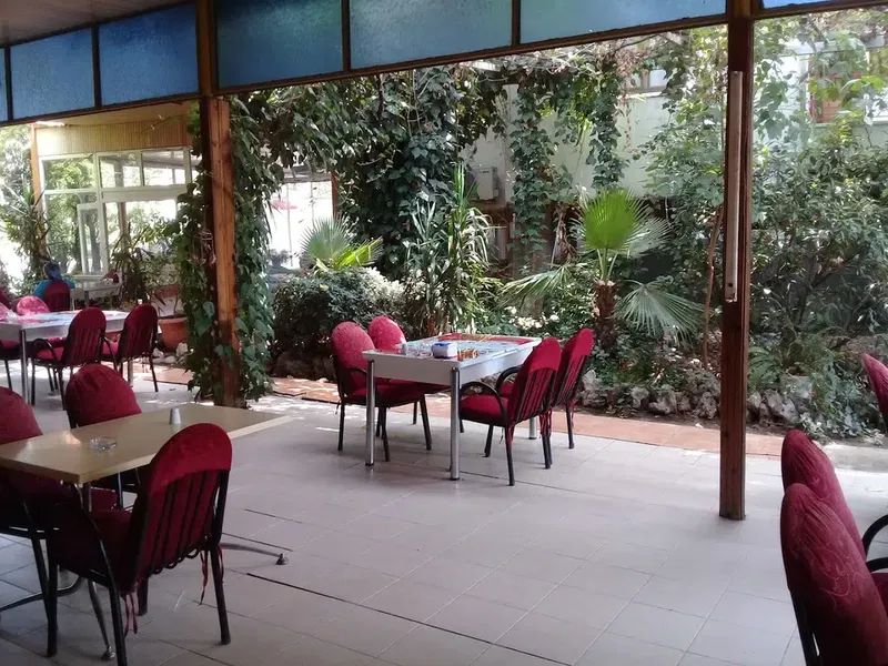 Bilgehan Cafeterya - Photo 9