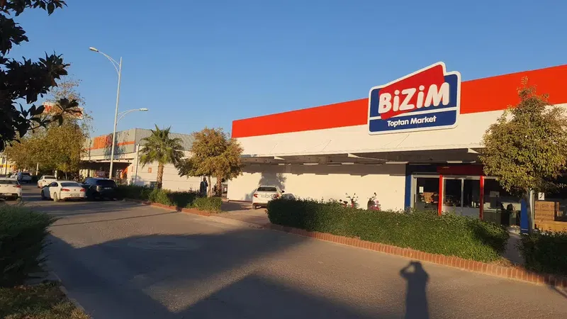 Bizim Toptan Market Antalya - Döşemealtı - Photo 3