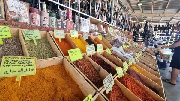 Boğazkent Kapalı Pazar Alanı