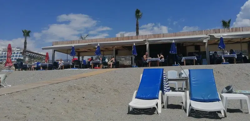 Brothers Beach Club - Photo 3