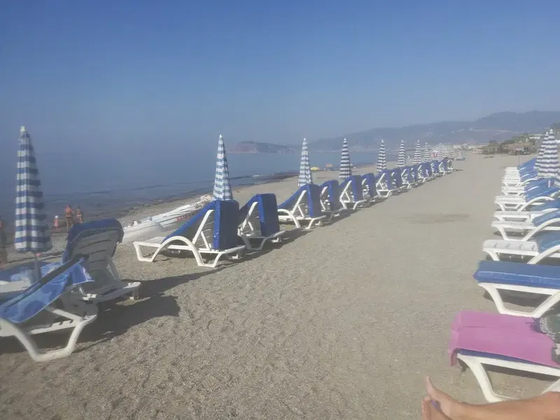 Brothers Beach Club - Photo 4