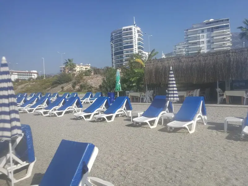 Brothers Beach Club - Photo 6