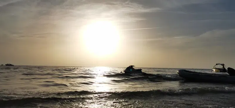 Brothers WaterSports - Photo 3