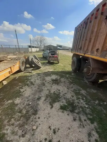 Bucakli Oto Kurtarici Ve Lasti̇kci̇ - Photo 4