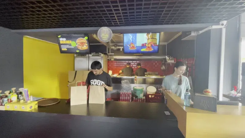 Burger Cars - Photo 7