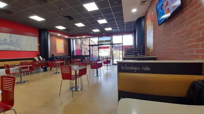 Burger King - Photo 5