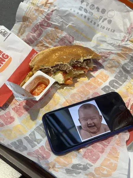Burger King - Photo 5