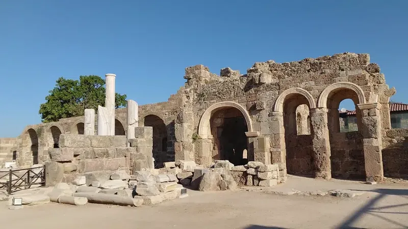byzantinische Ruinen - Photo 8