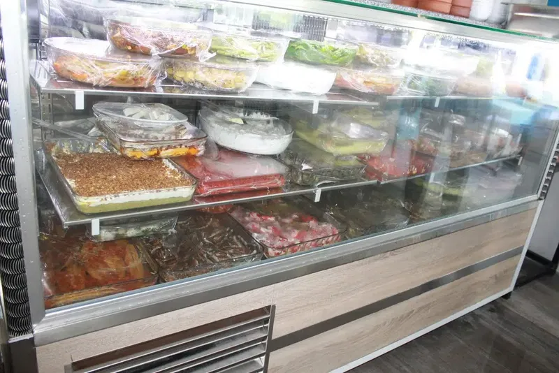 Cadde Balıkçısı - Photo 4