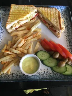Cafe For You Bistro