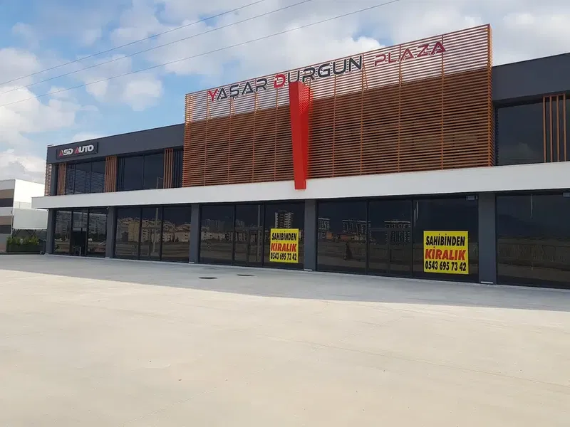 Celi̇ksan Gayri̇menkul Otomoti̇v - Photo 1