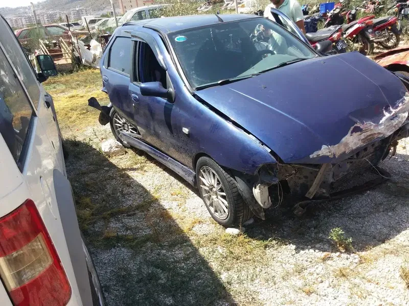 Cengiz Yediemin Otoparkı - Photo 6
