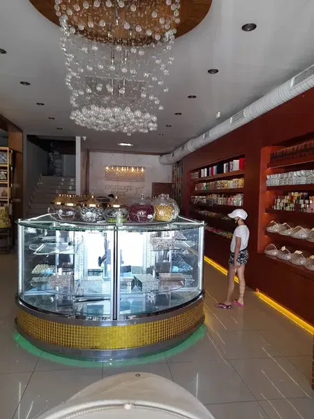 Chocolate House - Photo 10