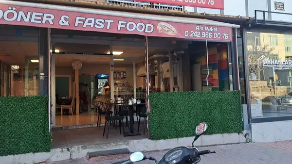 Cihan can Cafe DÖNER VE FAST FOOD Salonu