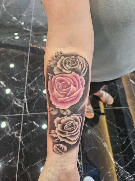 Cleopatraink Boğazkent Tattoo&Piercing - Photo 7