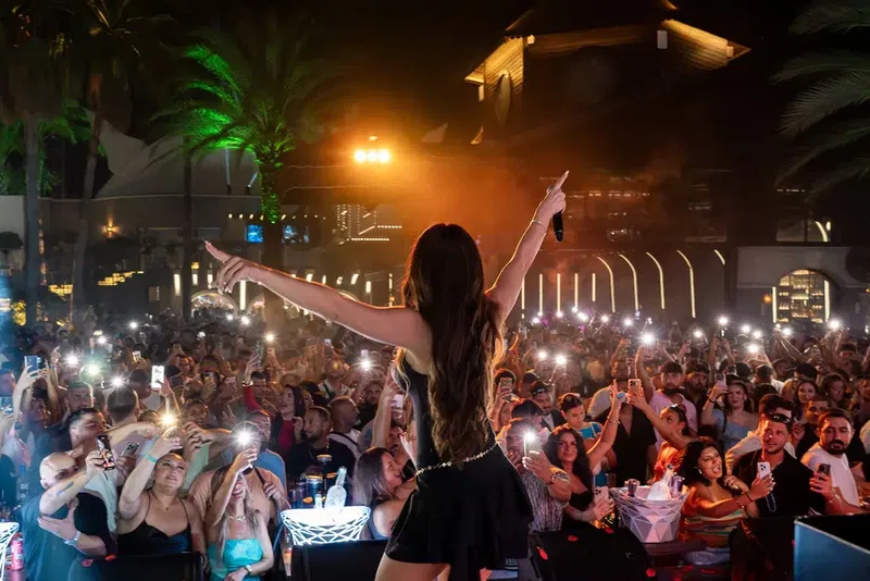 Club Summer Garden - Photo 3