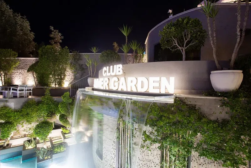 Club Summer Garden - Photo 6