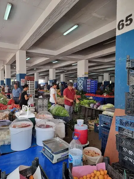Cumhuriyet Mahallesi Katlı Kapalı Pazar Yeri - Photo 7