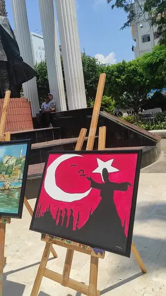 Cumhuriyet Myd. - Photo 2