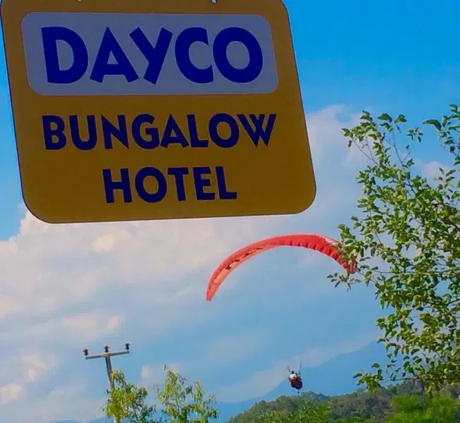 Dayco Bungalow - Photo 3