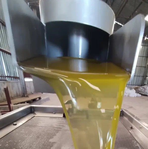 Dağlılar Zeytinyağı Fabrikası - Photo 4