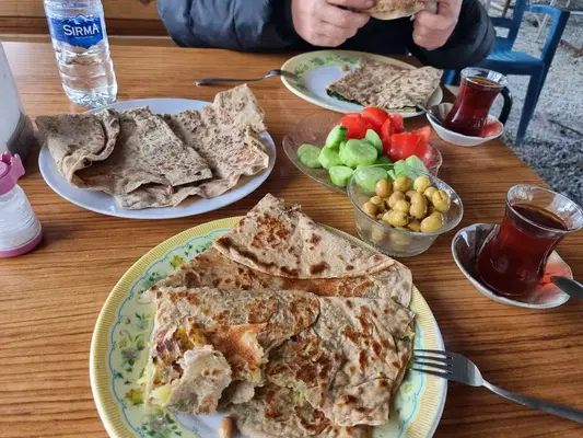 Dedenin yeri gözleme