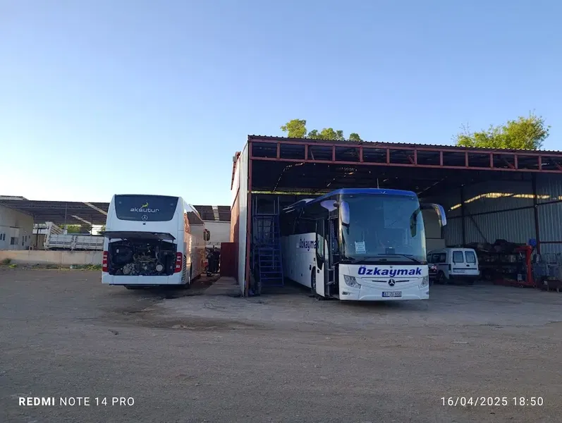 Deni̇zbenz Mercedes Kamyon Ağir Vasita Özel Servi̇si̇, Elekti̇ri̇k-Elektroni̇k, Kli̇ma Ve İkli̇mlendi̇rme, Bakimi Ve Onarimi - Photo 4