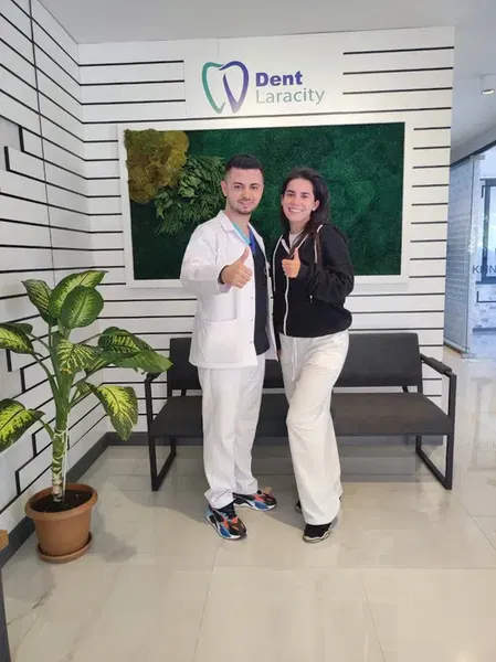 Dent Laracity Ağız Ve Diş Sağlığı Polikliniği - Photo 5