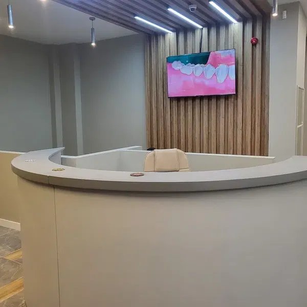 Dental Expert Diş Kliniği - Photo 4