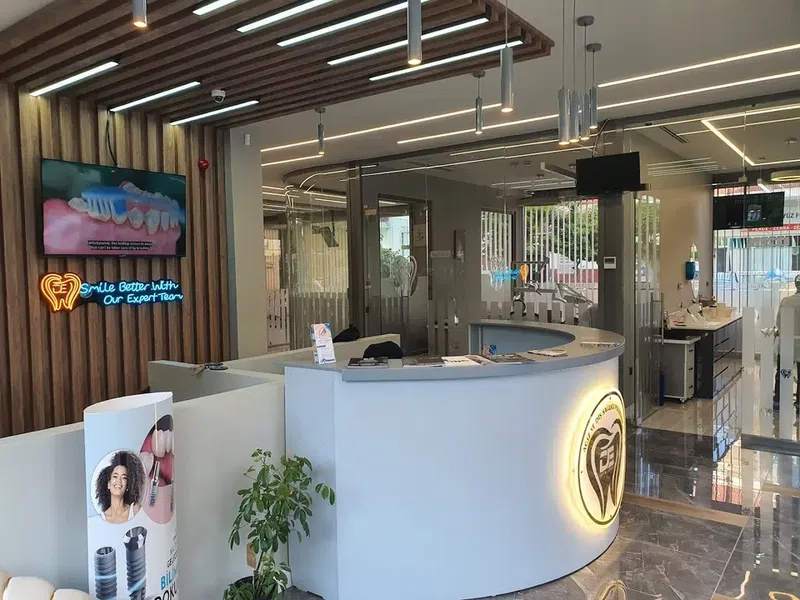 Dental Expert Diş Kliniği - Photo 6