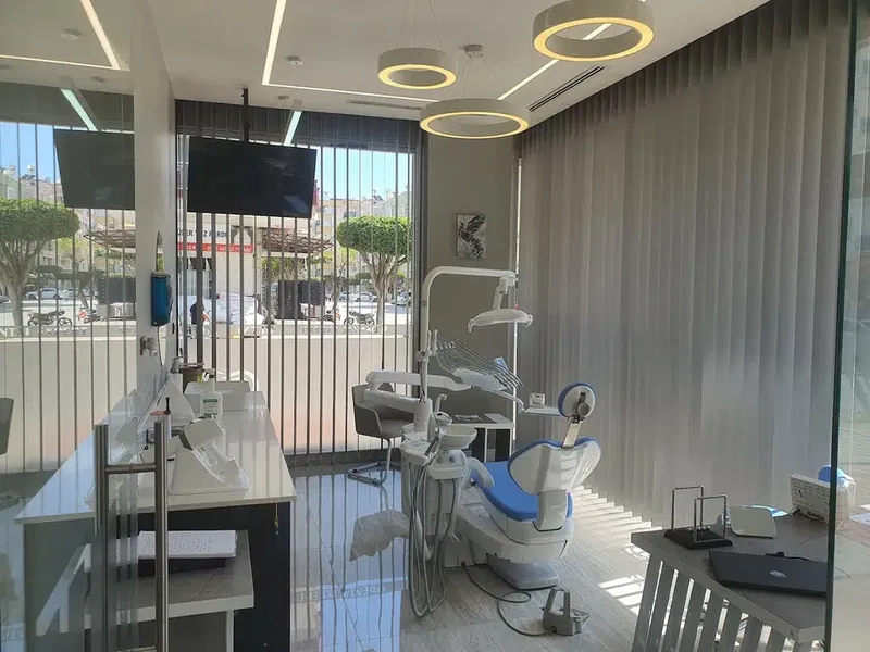 Dental Expert Diş Kliniği - Photo 8