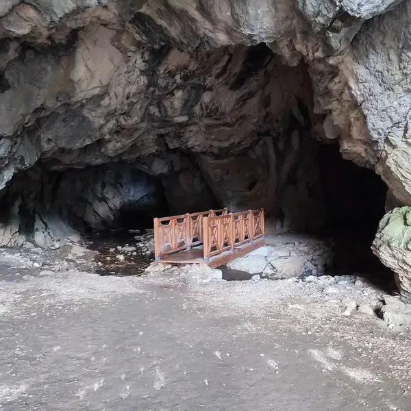 Derebucak Çamlık Mağaraları Tabiat Anıtı - Photo 3