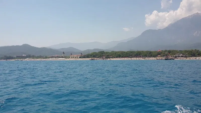 Derin Dalış Merkezi - Photo 9