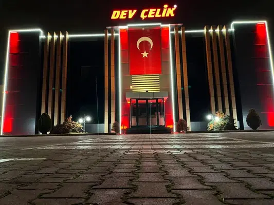 Dev Çelik