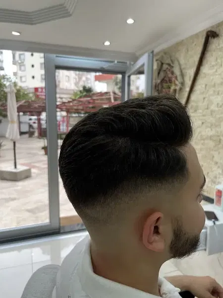 D&G Erkek Kuaförü - Photo 3