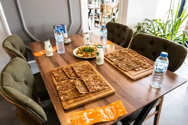 Dostlar Etliekmek