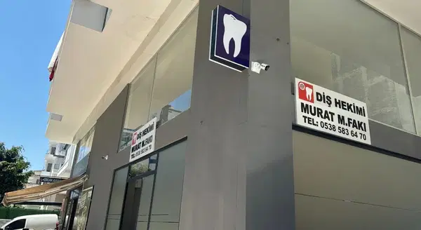 DT MURAT FAKI - Diş Hekimi