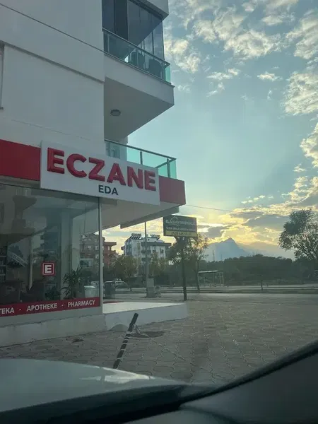 Eda Eczanesi - Photo 7