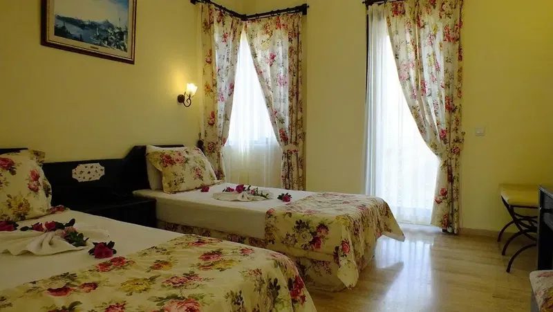 Ekin Hotel - Photo 2