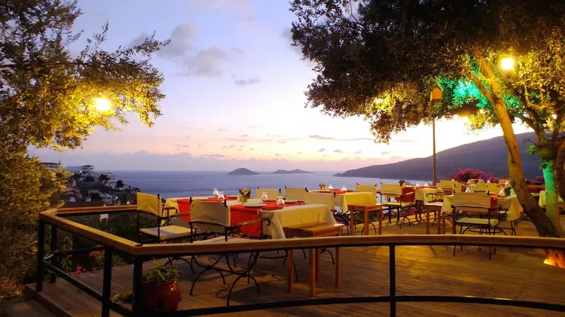 Ekin Hotel - Photo 5