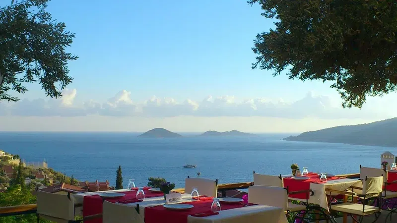 Ekin Hotel - Photo 9