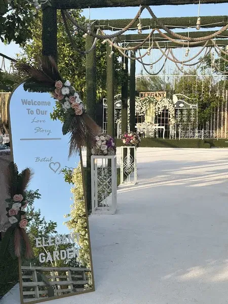 Elegant Garden - Photo 4