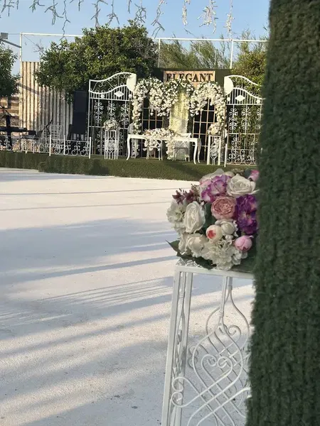 Elegant Garden - Photo 6