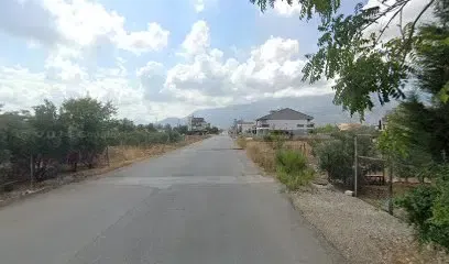 Elektrikli ve havalı makina tamir dükkanı - Photo 1