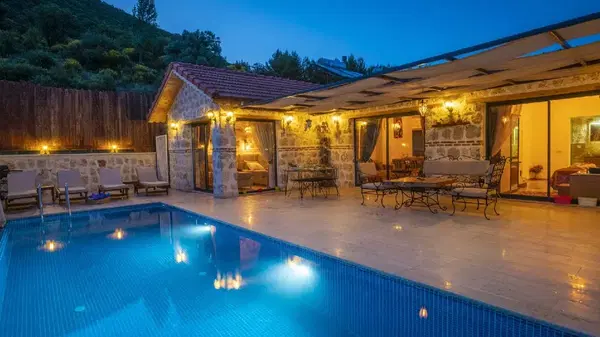 Elisam Villa